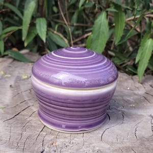 Handmade Lilac Pottery Jar: Textured Ceramic Keepsake Jar