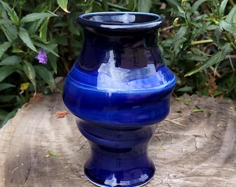 Blue Swirl Pottery Vase: Wheel Thrown Flower Vase
