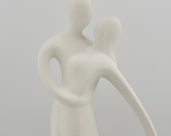 Enamel Ceramic Embracing Couple Sculpture – Modern Love Art, Wedding Gift