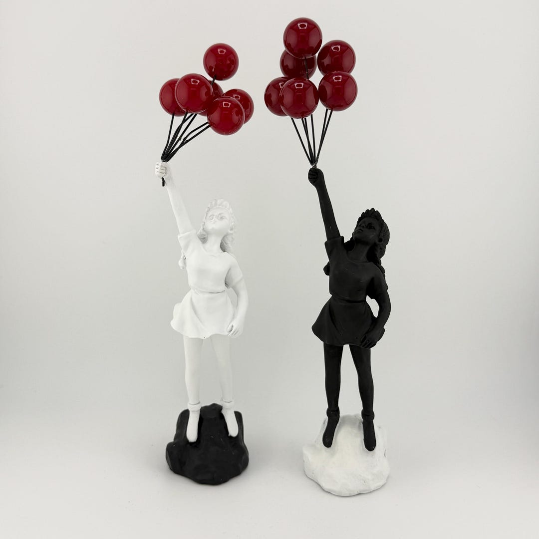 彫刻・オブジェ Banksy flying balloons girl 2018 white banksy-flying-balloons-girl-