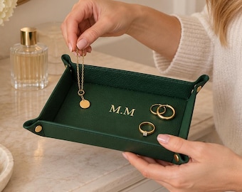 Personalized Leather Tray – Custom Name Catchall | Gold-Embossed Valet Organizer | Genuine Leather Desk & Home Gift