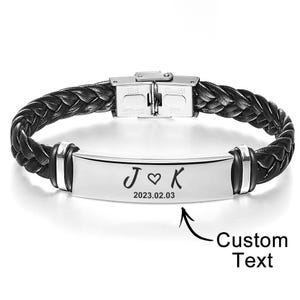 Pulsera con inicial personalizada para él – Letra grabada – Regalo elegante y con estilo para hombre – Perfecto para cumpleaños, aniversarios o uso diario