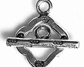 Cierre de palanca pequeño de plata con forma de diamante de Hill Tribe