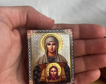 Klein houten zakpictogram heilige Veronica in handgemaakte, getrouwe kopie van een orthodox Byzantijns reispictogram, autopictogram