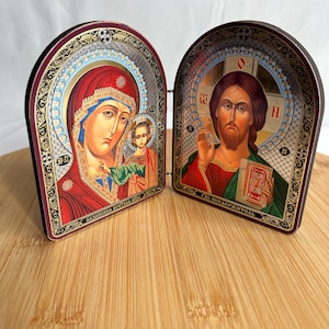 Small Wooden Diptych Icon of Jesus Christ and Holy Theotokos Greek Orthodox byzantine icon Faithful copy of an orthodox Byzantine icon