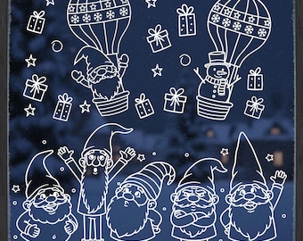 Op de afbeelding: Een grillige illustratie met witte lijnkunst op een donkerblauwe achtergrond. Het ontwerp omvat kabouters, heteluchtballonnen, geschenkdozen en sterren. De kabouters hebben lange baarden en puntmutsen. De heteluchtballonnen hebben ster- en sneeuwvlokpatronen.