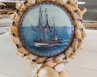 Cadre vintage en coquillage... Cadre marin antique en coquillage Saint-Valentin