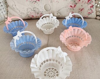 Paniers vintage en forme de noix de fête... Couleurs pastel... Cadeau de fête