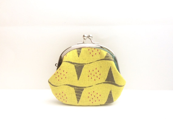 Cute Sheep Coin Purses Vintage Pouch Kiss-lock Change Purse Wallets Cute Sheep Coin Purses Vintage Pouch Kiss-lock Change Purse Wallets