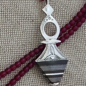 Tuareg necklace in solid silver - Tuareg cross, traditional handmade Tuareg jewelry