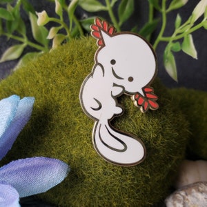 Axolotl Hard Enamel Pin | Cute White Salamander Hat Pin | Leucistic Axolotl Lapel Pin