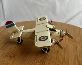 VINTAGE BEIGE AIRPLANE / Old Classic Metal Model / Plane Toy / Gift Idea for Pilot / Home Decor / Collector Item