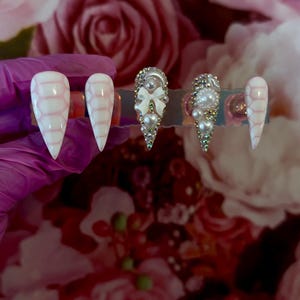Stiletto Press On Nails: Medium Length Poly Nails