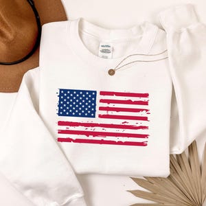 Patriotic American Flag Crewneck Sweatshirt, Cozy Apparel for 4th of July, Casual Wear, Gifts for Veterans, Holiday Style