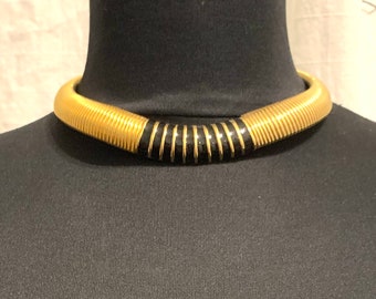 Napier Necklace MINT Gold Tone Metal with Black Enamel Vintage 80s Napier Signed