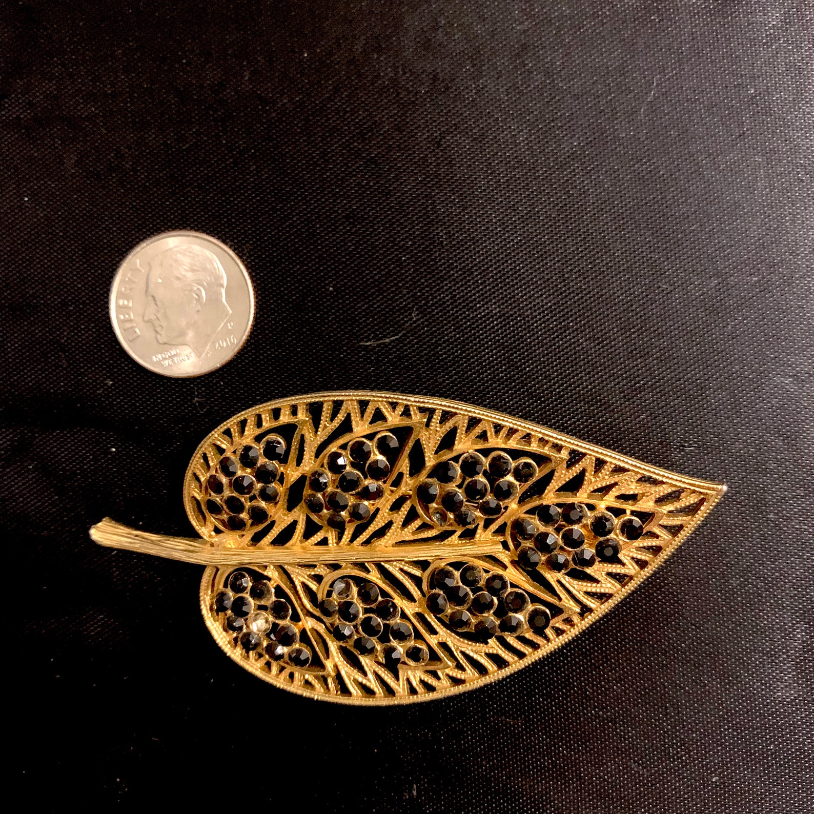 Filigree Leaf Brooch Gold Tone Metal With Black Rhinestones - Etsy UK