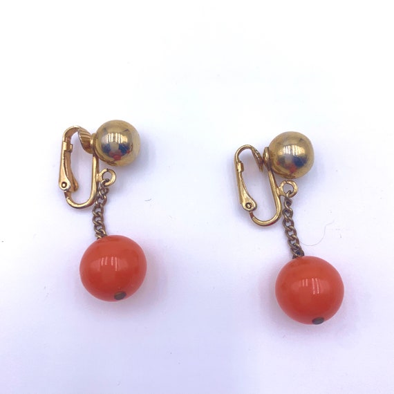 Vintage Style Bead Dangle Earrings Orange Lucite Flowers Pair O790