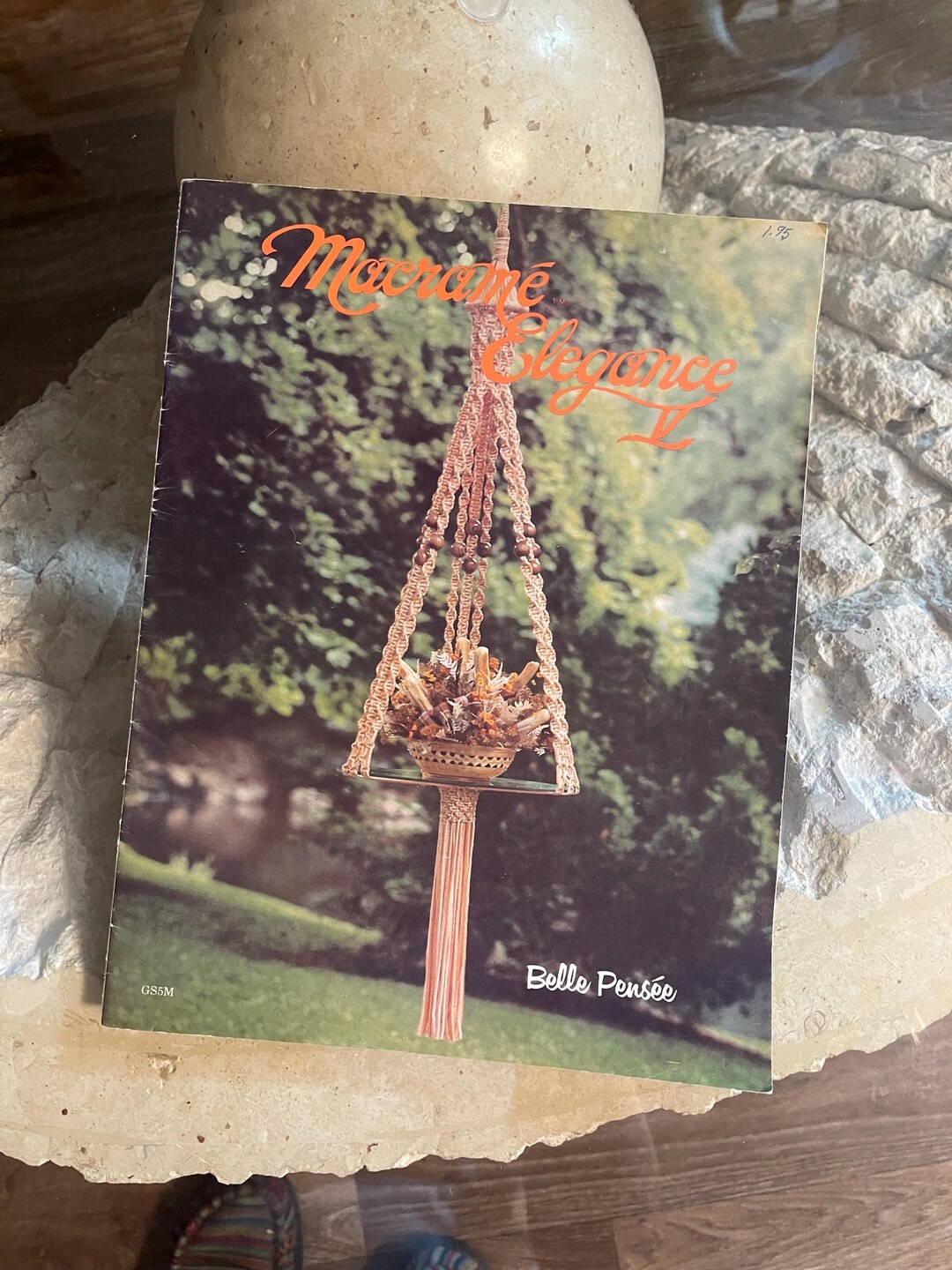 Macrame Elegance - Vintage 1970s Macrame Pattern Magazine - Etsy