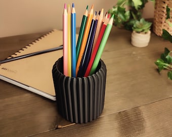 3D Printed Ribbed Pencil Holder | Modern Desk Organizer