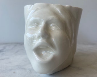 Face cup porcelain pottery head sculpture art ceramics vessel yunomi teacup mug with bas relief flying figure
