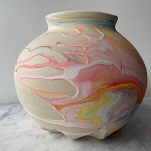 Marbled vase, large moon jar pottery vessel colored clay fluid art pour painting ceramics centerpiece pot image 4