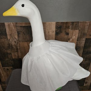 Porch goose PETTICOAT