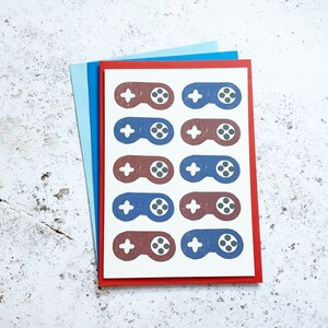 Carte de voeux pour joueur sur console - cadeau pour programmeur manette de jeu rétro - cadeau geek fabriqué à partir de cartes recyclées
