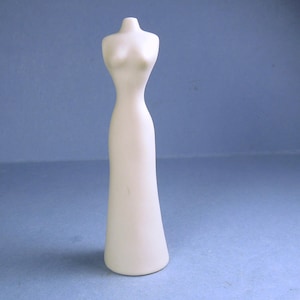 Porcelain Mannequin 1:12 Scale Dollhouse