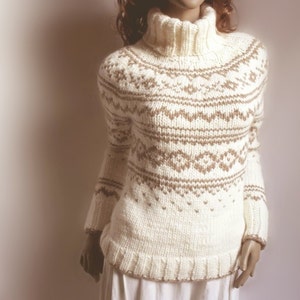 Hand Knit Sweater Fire Isle Womens Ski Sweater Turtleneck Pullover Off White Beige Brown image 4