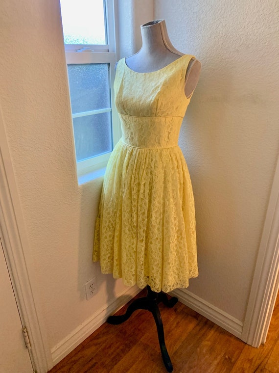 50s Dreamy Lace Fit N Flare Cocktail Party Prom Date Dress Sunny Lemon Yellow Wide Shelf Waist ILGW Union Label