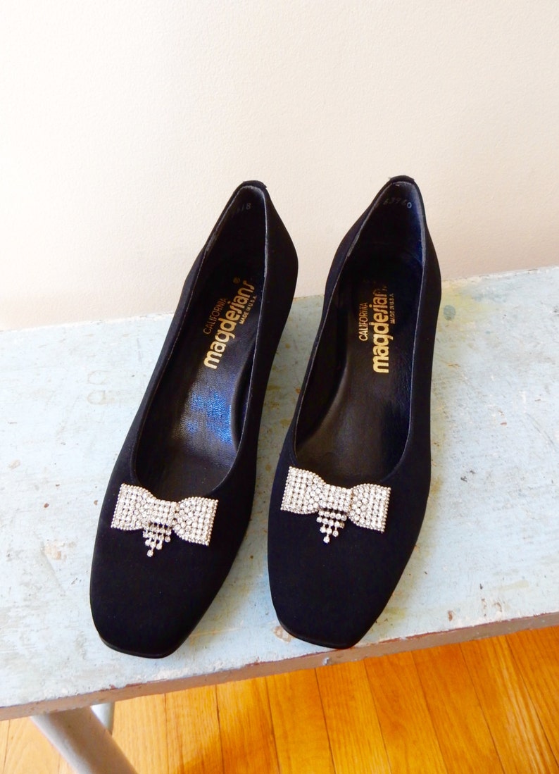 70s California Magdesians Shoes Matte Black Velour Art