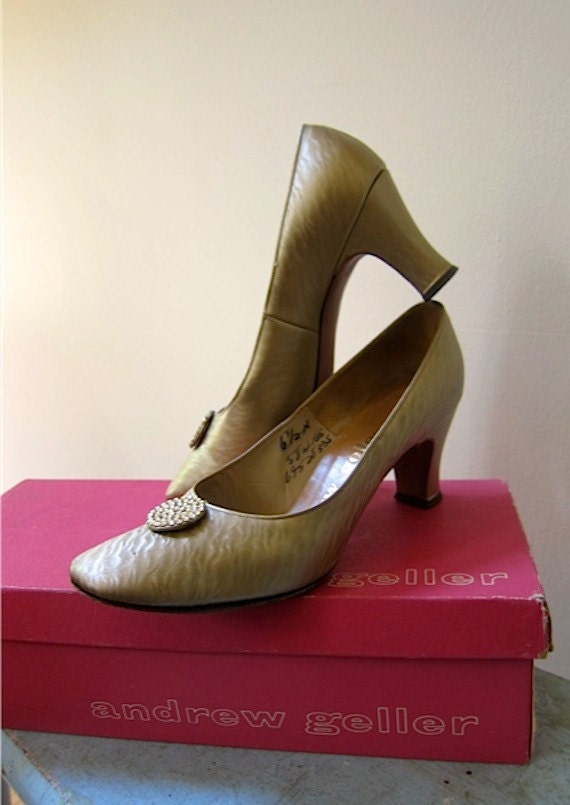 60s Andrew Geller Pumps 3D Iridescent Textured Gold Shoes | Etsy