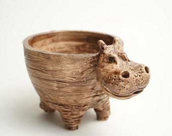 陶器のカバの置物：眠っているミニチュア動物の像 - Etsy 日本