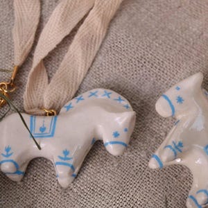 Ceramic Horse Necklace, Horse Pendant, Horse lover gift,  Cute horse jewelry horse, Artistic clay necklace, Horse figurine, Gift For Her