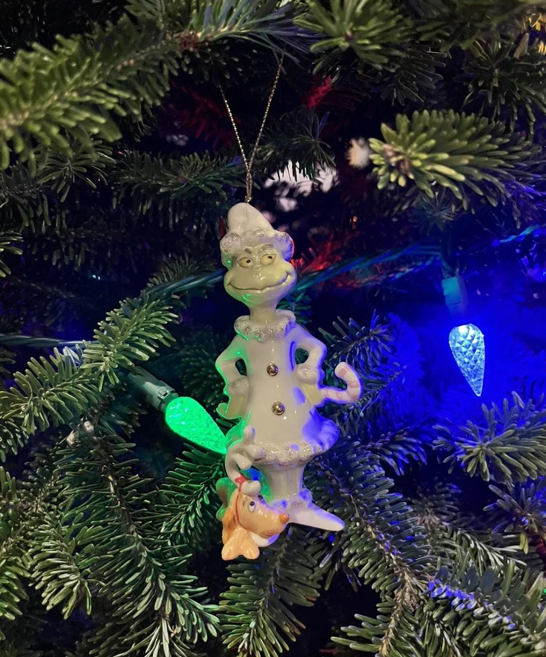 レノックス 大切な伝統 ホリデーレッド バルブ ライトアップ ツリー 本体 Lenox Treasured Traditions Holiday Red Bulbs Light-Up Tree 893624 □ Lenox くるみ割り人形 オーナメント10点セット 0.70 マルチ レノックス