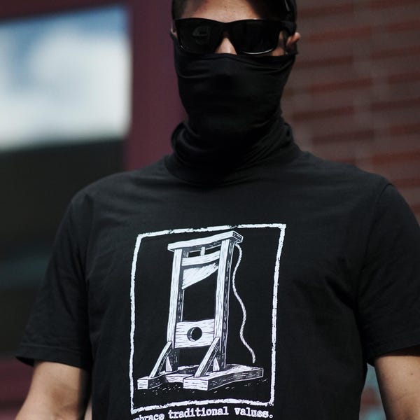 Embrace Traditional Values - GUILLOTINE - Fair Wear - Organic - Unisex ribbed neck T-shirt