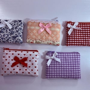 Mini Clutch Brieftasche, gesteppte Reißverschlusstasche, kleine Kartenhalter Brieftasche, Kosmetiktasche, Karte und Lippenstift Brieftasche.