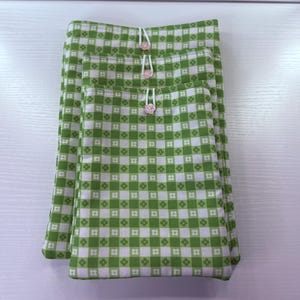 Custodia e copertina per Kindle fatte a mano – Custodia carina e alla moda per libri/Bibbie – Regalo perfetto per amanti della lettura/fan di BookTok
