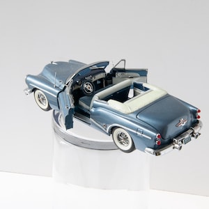 Signature Models - 1953 Buick Skylark Convertible - Global