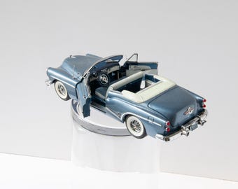 Danbury Mint 1/24 Scale 1948 Buick Roadmaster Coupe - Diecast