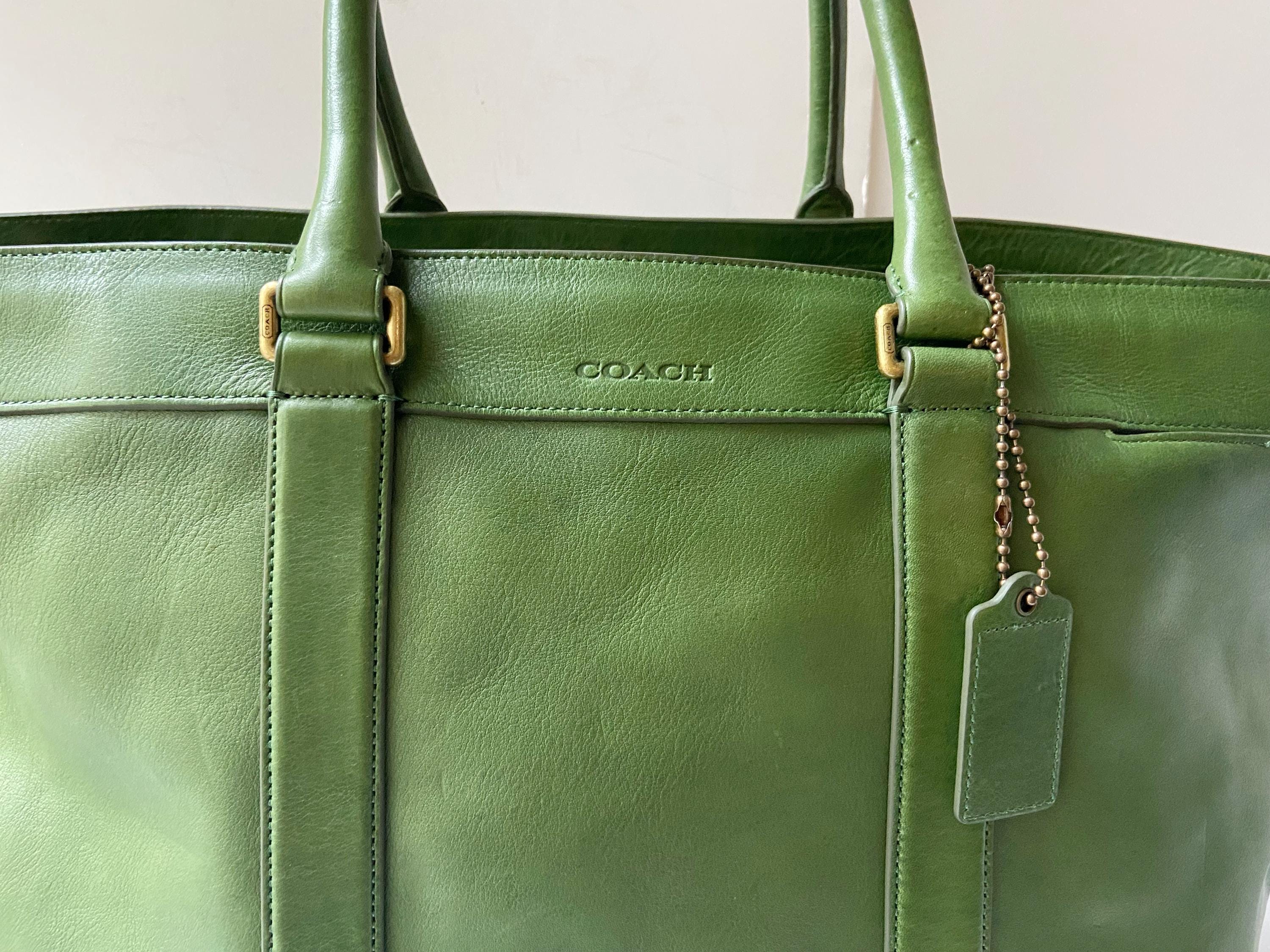 Coach - Limited Edition Green Leather Tote – Excellent Condition