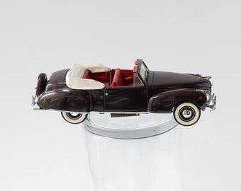 Franklin Mint 1:24 – 1941 Lincoln Continental (Met Brown, Mint Condition, Slightly Dusty)