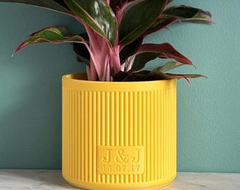 Personalised Plant Pot | Engraved Wedding Present | Anniversary Planter Gift | New Baby Birthday | Family Name | Engagement Present