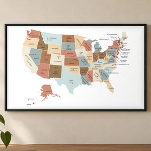 Pastellfarbene USA-Karte mit Hauptstädten, Poster mit Karte der Vereinigten Staaten, Wanddekoration für Klassenzimmer