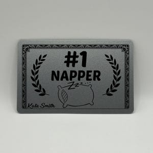 Tarjeta de premio personalizada con el número 1 de la siesta, regalo para la siesta, regalo para personas que aman dormir, regalo para la siesta, regalos divertidos para amigos
