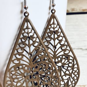 Taupe Color Teardrop Filigree Earrings, Handpainted Earrings, Bronze Filigree Earrings,Earrings Boho Earrings Rustic Jewelry Dangle Earrings