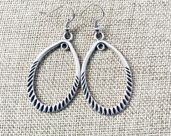 Silver Earrings, Dangle Earrings, Deco Earrings, Silver Jewelry,