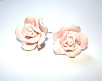 Boucles d’oreilles à fleurs roses, boucles d’oreilles stud, bijoux de mariée, bijoux printemps / été