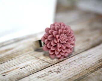 Flower Ring Raisin Color