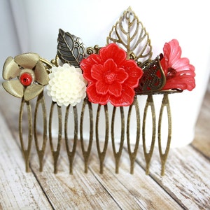 Flower Hair Comb, Bridal Accessories, Hair Accessories, Bridesmaid Gift, Collage Hair Comb, Wedding Accessory